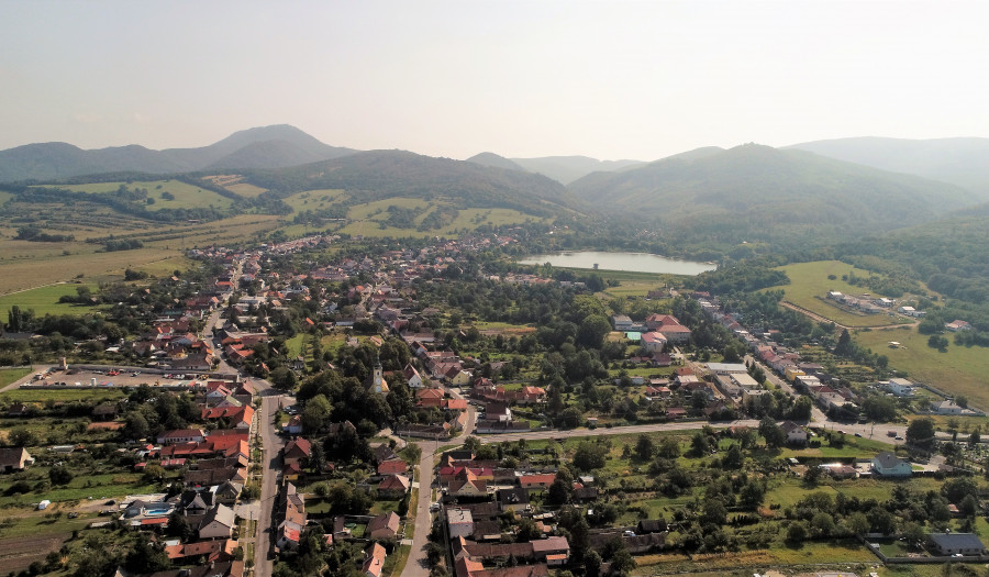 BOSEN | Stavebný pozemok s projektom vrátane stavebného povolenia, obec Kuchyňa na Záhorí